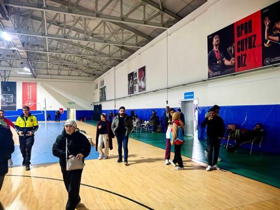 Malatyada kar nedeniyle mahsur kalan 33 kişi kurtarıldı