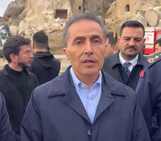 Kapadokyada peribacasından kopan kayalar düştü; 2 ölü, 1 yaralı