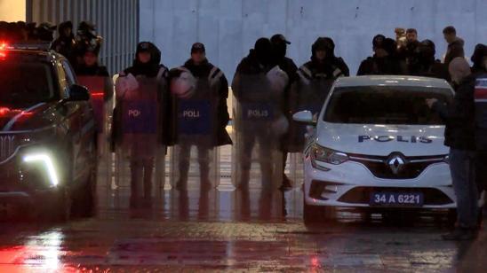 Bakırköy Belediyesine operasyon: 37 gözaltı