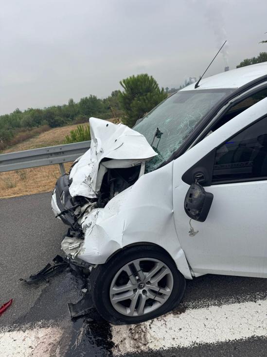 Otomobiller çarpıştı; iş insanı ve eşi öldü, 1’i ağır 3 yaralı