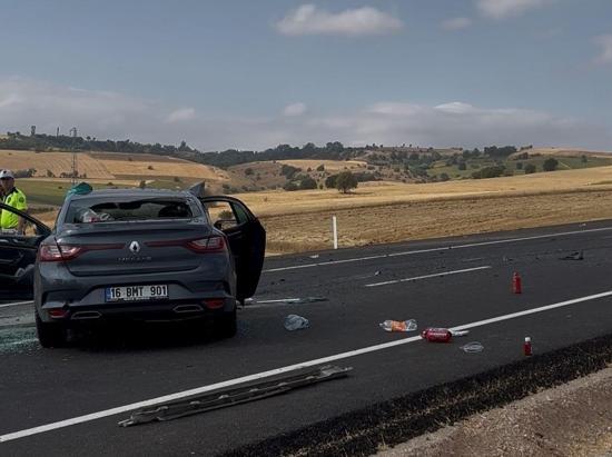 Tokat’ta iki otomobil çarpıştı; evli çift ile 2 aylık bebekleri öldü