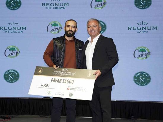 Regnum Pro-Amin şampiyonu Pavan Sagoo