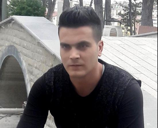 Ağabeyini bıçaklayarak öldüren şüpheli tutuklandı