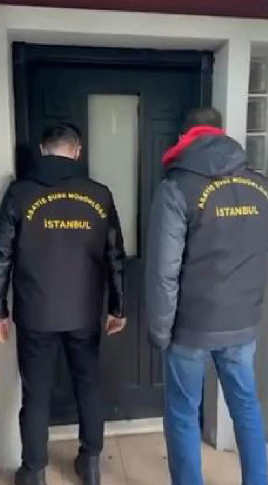 İstanbul merkezli 8 ilde Kafes-26 operasyonu: Müstehcen videolar paylaşan 19 şüpheli yakalandı