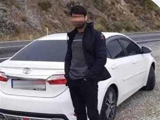 2 çocuğunu teslim etmek istediği eski eşi tarafından darbedildi; o anlar kamerada