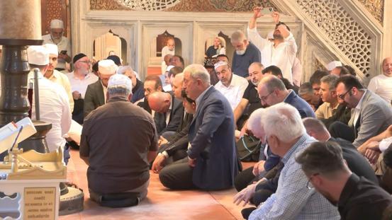 15 Temmuz şehidi Prof. Dr. İlhan Varank kabri başında anıldı