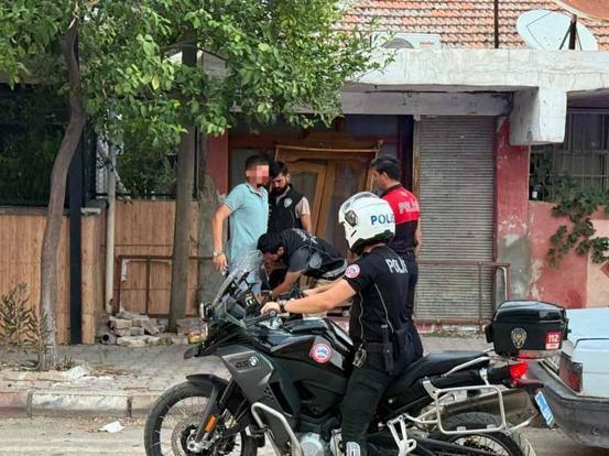 Kozan’da narkotik ekiplerinden denetim; 11 şüpheli yakalandı