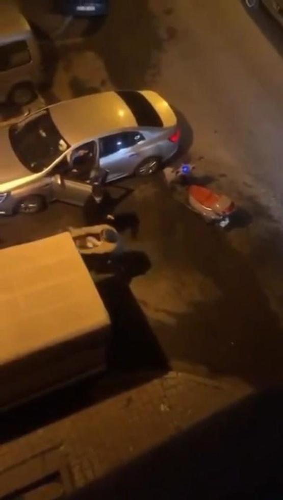 Gaziosmanpaşada yol verme tartışması kavgaya dönüştü: Eşim hasta, ne olur yapmayın