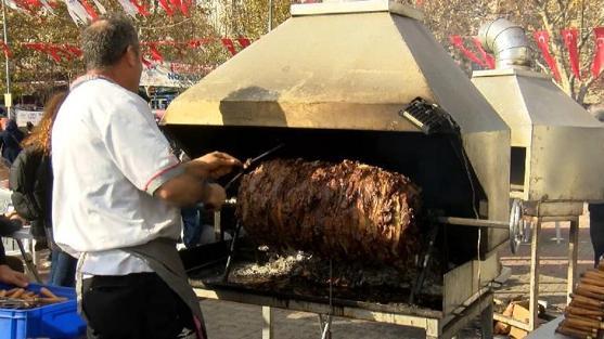 Sultangazi’de Cağ Kebabı ve İspir Fasulyesi Festivali