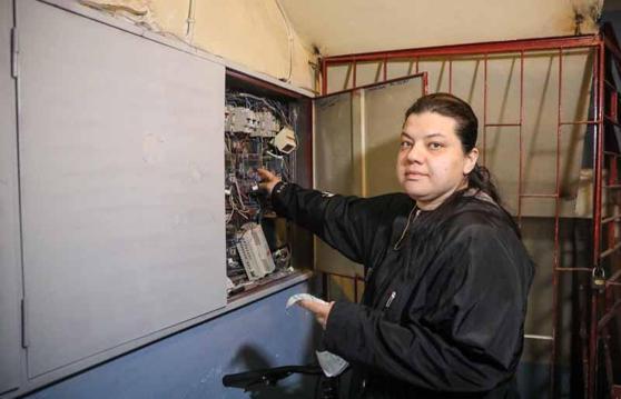 Biri otizmli, 2 çocuğuyla eşinden kalan maaşla yaşamını sürdürmeye çalışıyor