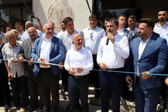 Bakan Kurum: 300 bininci konutumuzu eylülde teslim edeceğiz