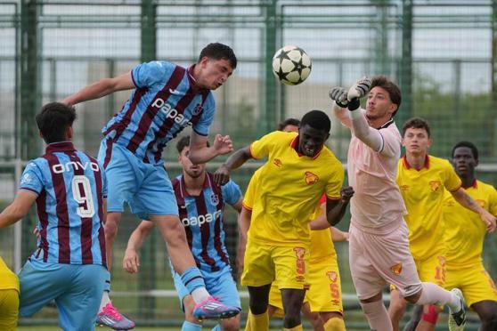 Göztepe U19 Takımı, UEFA Gençlik Ligi’nde Türkiye Şampiyonu oldu