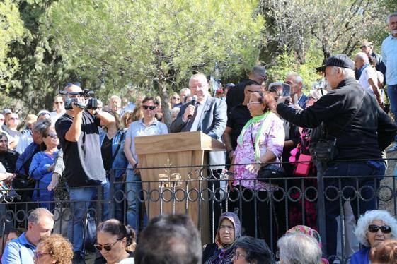 Tuncel Kurtiz, ölümünün 12nci yıl dönümünde mezarı başında anıldı