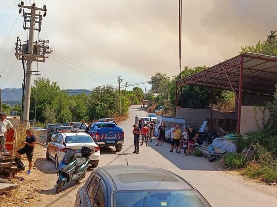 Kumlucada orman yangını