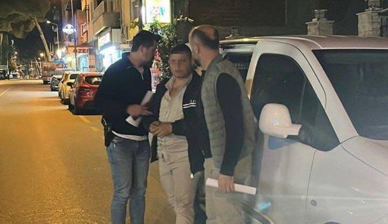 Aydın’da silahlı kavgada olayla ilgisi bulunmayan 2 kişiyi vuran şüpheli yakalandı