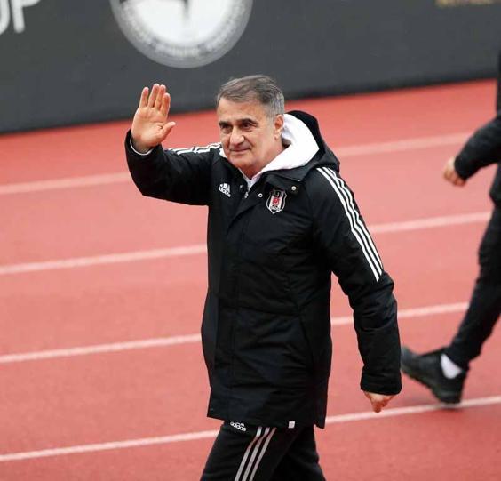 Beşiktaş ve Giresunspordan 8 gollü prova