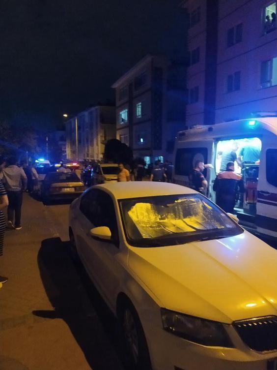 Emekli polis, cezaevinden izinli çıkıp kendisini bıçaklayan oğlunu öldürdü