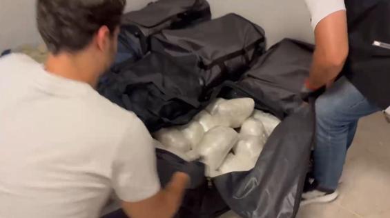 Adanada 100 kilo esrar ele geçirildi; 3 tutuklama