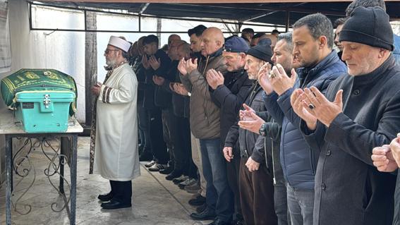 Antalya’daki otobüs kazasında ölen Sudem, toprağa verildi