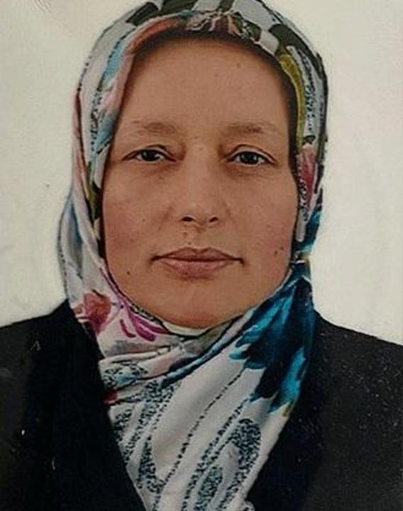 Eşini 10 yerinden bıçaklayarak öldüren koca ile annesi tutuklandı