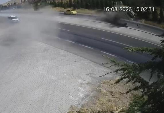 Konyada 2 sürücünün öldüğü kazanın görüntüleri ortaya çıktı