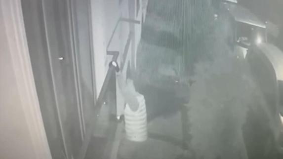 Pendikte eve girip anahtarı çaldı, benzin alırken yakalandı