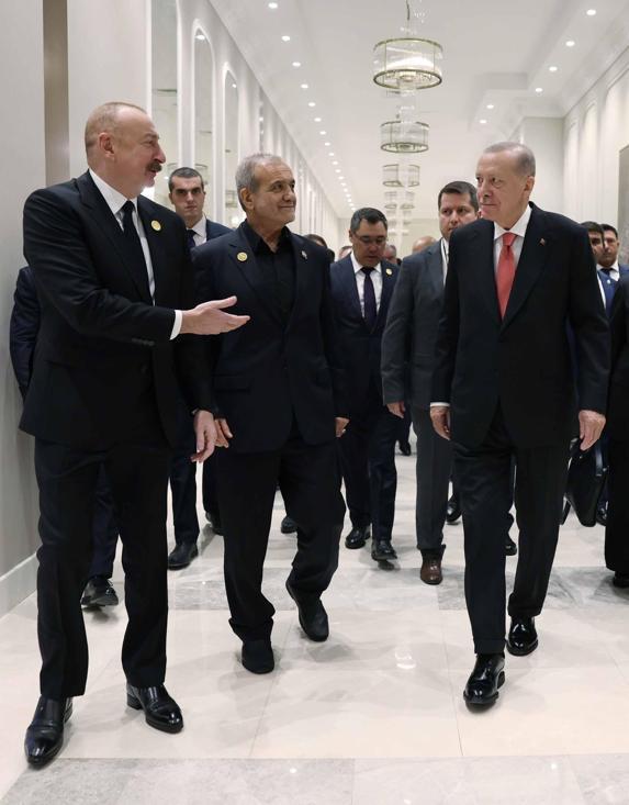 Ekonomik İşbirliği Teşkilatı 17nci Zirvesi Azerbaycanda başladı