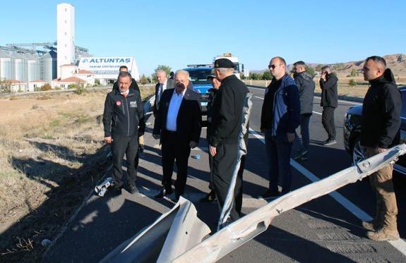 Aksarayda tur otobüsü devrildi; 6 ölü, 34 yaralı