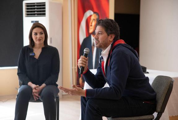 Sektör temsilcilerinden lise öğrencilerine ‘finansal okuryazarlık’ eğitimi