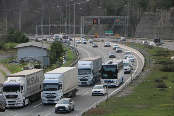 Bayram tatilinde Bolu’da 2 bin 904 sürücüye 9,5 milyon lira ceza kesildi