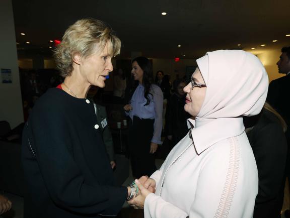 Emine Erdoğan: Çocuğun güvenliğini sağlama sorumluluğu hepimizindir