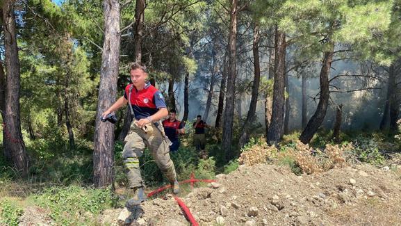 Çanakkalede tarım arazisinde yangın