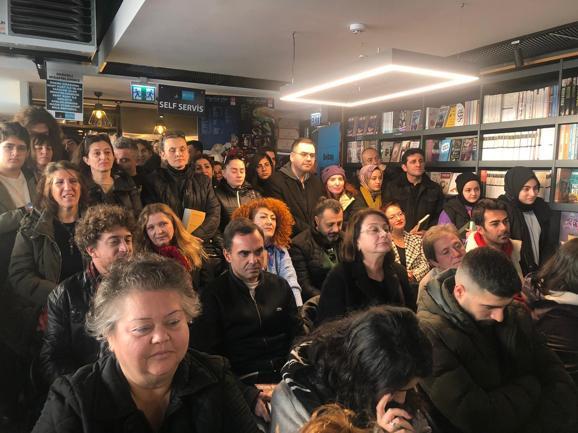 Ahmet Ümit, Beşiktaşta okurlarıyla buluştu