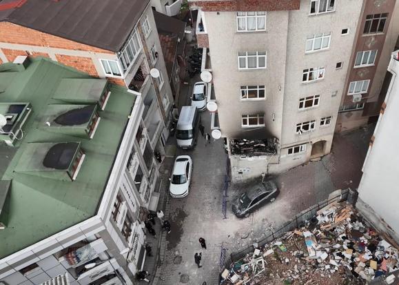Kağıthanede 6 katlı binadaki patlamadan yeni görüntüler; yaralanan kadınla ilgili detaylar ortaya çıktı