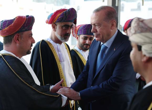 Cumhurbaşkanı Erdoğan, Umman Al Alam Sarayı’nda
