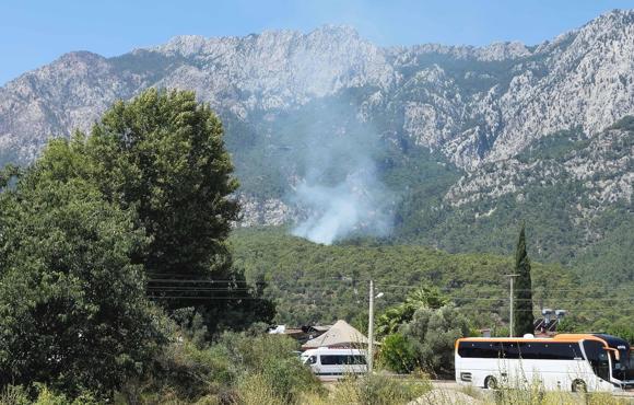 Antalyada orman yangını