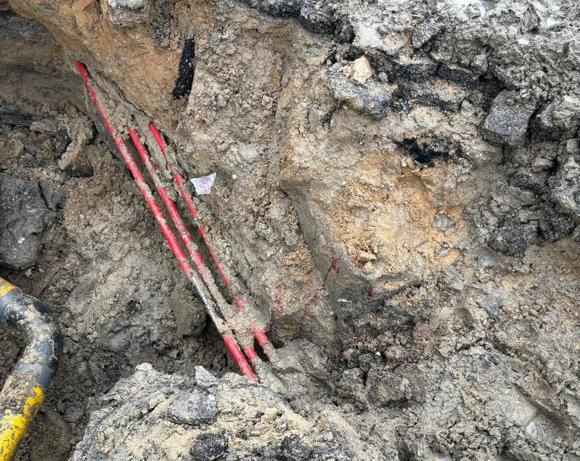 Boru döşenirken meydana gelen göçükte yaralanan 4 işçiden 1i öldü; 3 gözaltı