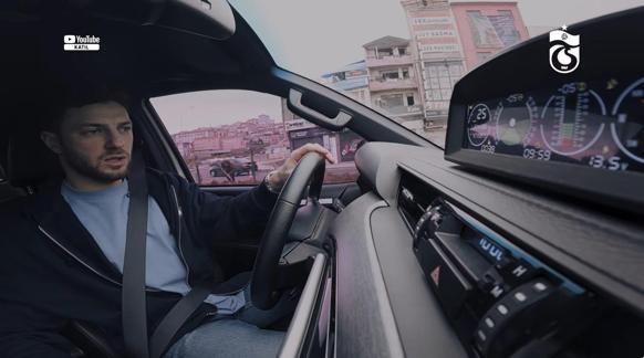 Mustafa Eskihellaç: Bu sahada oynar mıyım diyordum, nasip oldu Elhamdulillah