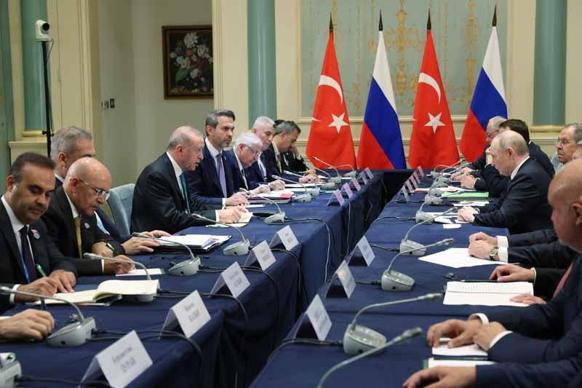 Cumhurbaşkanı Erdoğan, Rusya Devlet Başkanı Putin ile bir araya geldi