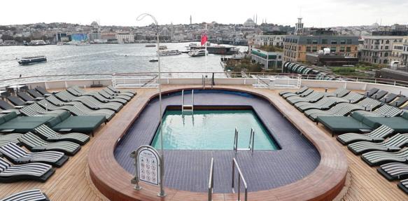 Yeni kruvaziyer gemisi Journey’in 3’üncü durağı İstanbul oldu