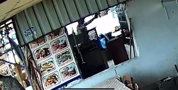 Pompalı tüfekle eşi dahil 6 kişiyi öldürdü, 8 kişiyi yaraladı