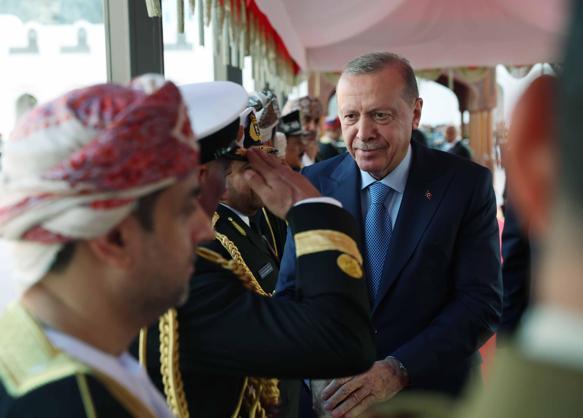Cumhurbaşkanı Erdoğan, Umman Al Alam Sarayı’nda