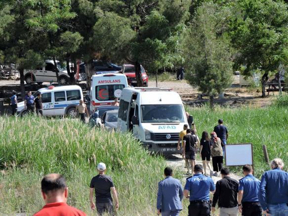 Salda Gölünde boğulma tehlikesi geçiren Sultan, yoğun bakımda tedaviye alındı