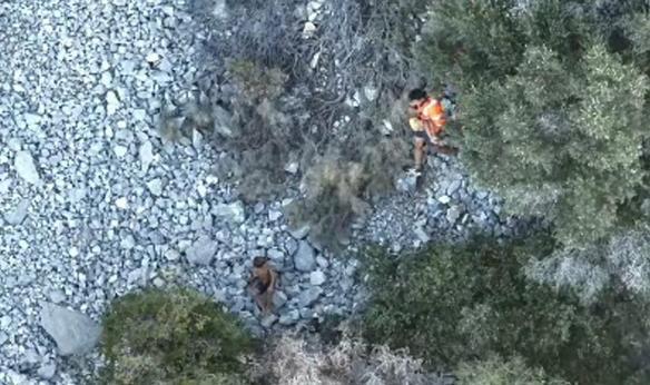 Milas açıklarında alabora olan teknedeki 2 çocuk kurtarıldı