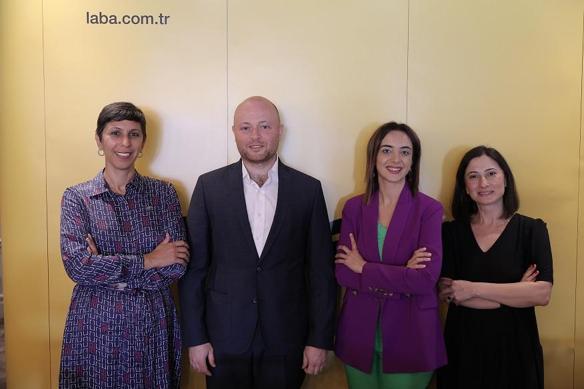 Üniversite mezunlarının yüzde 72’si lisans eğitiminde öğrendiklerinin hızla eskidiğini söylüyor