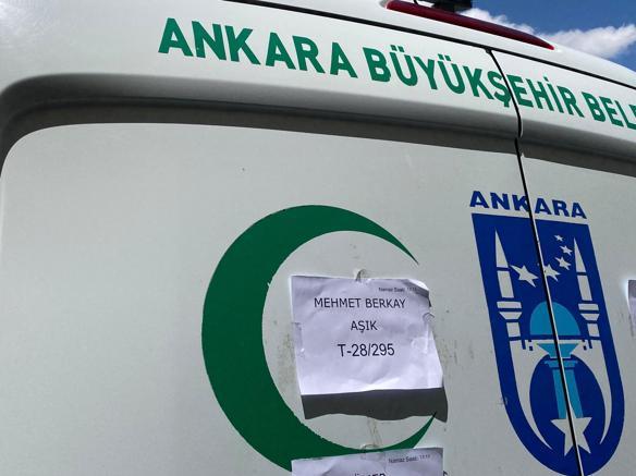 Babası tarafından öldürülen genç toprağa verildi