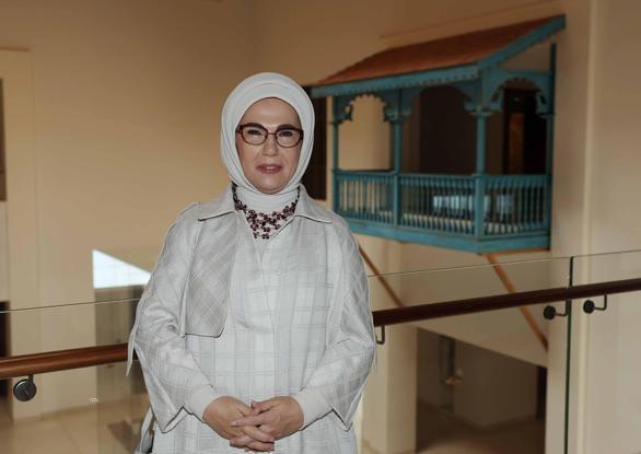 Emine Erdoğan, Ummandaki Ulusal Müzeyi ziyaret etti