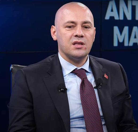 Antalya Büyükşehir Belediyesine yönelik yeni operasyon; 3 gözaltı