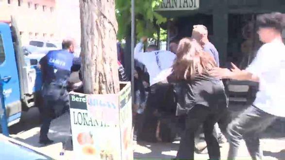 Güngörende iş yerindeki patlama kamerada: Gazetecilere saldırdılar