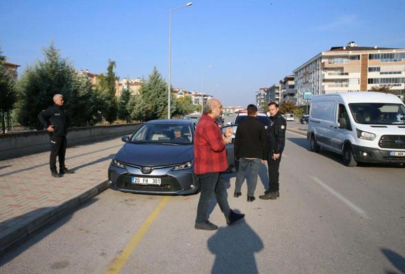 Denizlide okul müdürüne silahlı saldırıya 3 gözaltı